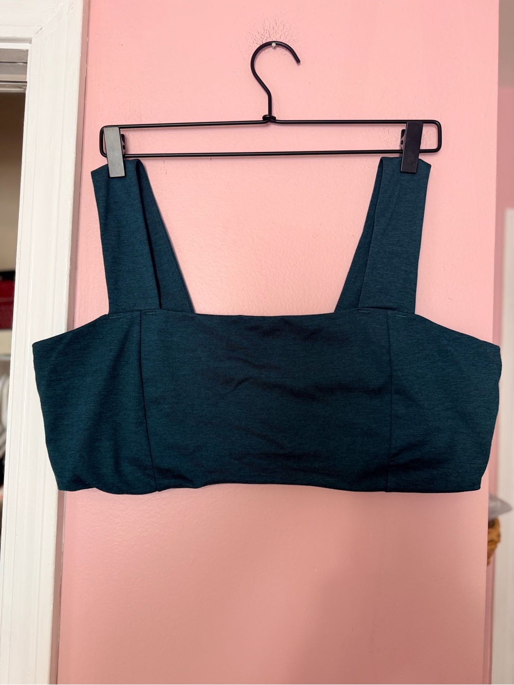 Square-Neck Sports Bra